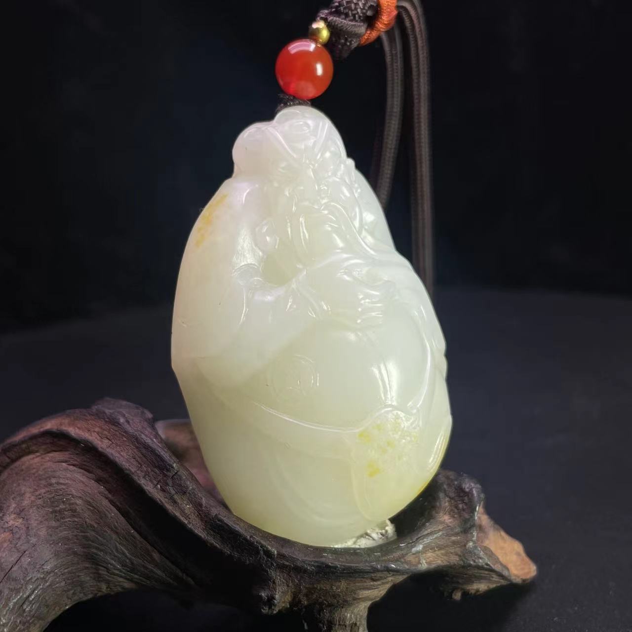 A320和田玉吊坠  CH442708