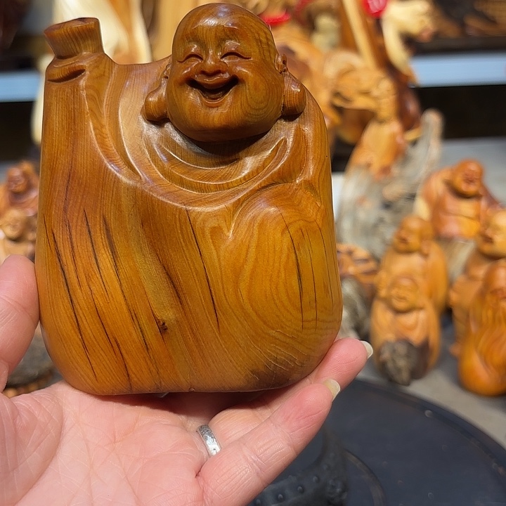 柏木太行崖柏弥勒佛