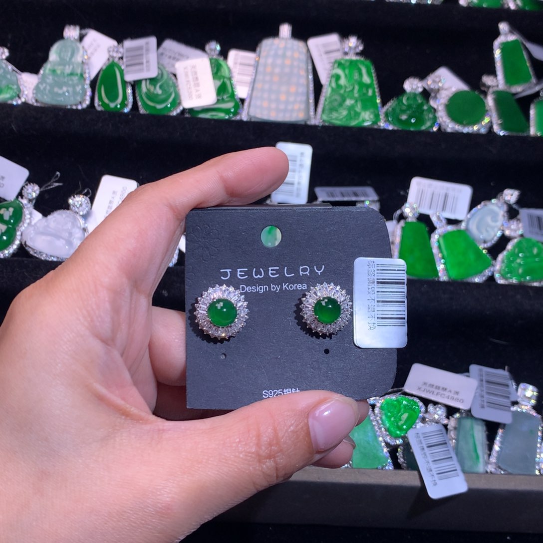【闪购商品】银S925镶嵌翡翠耳饰