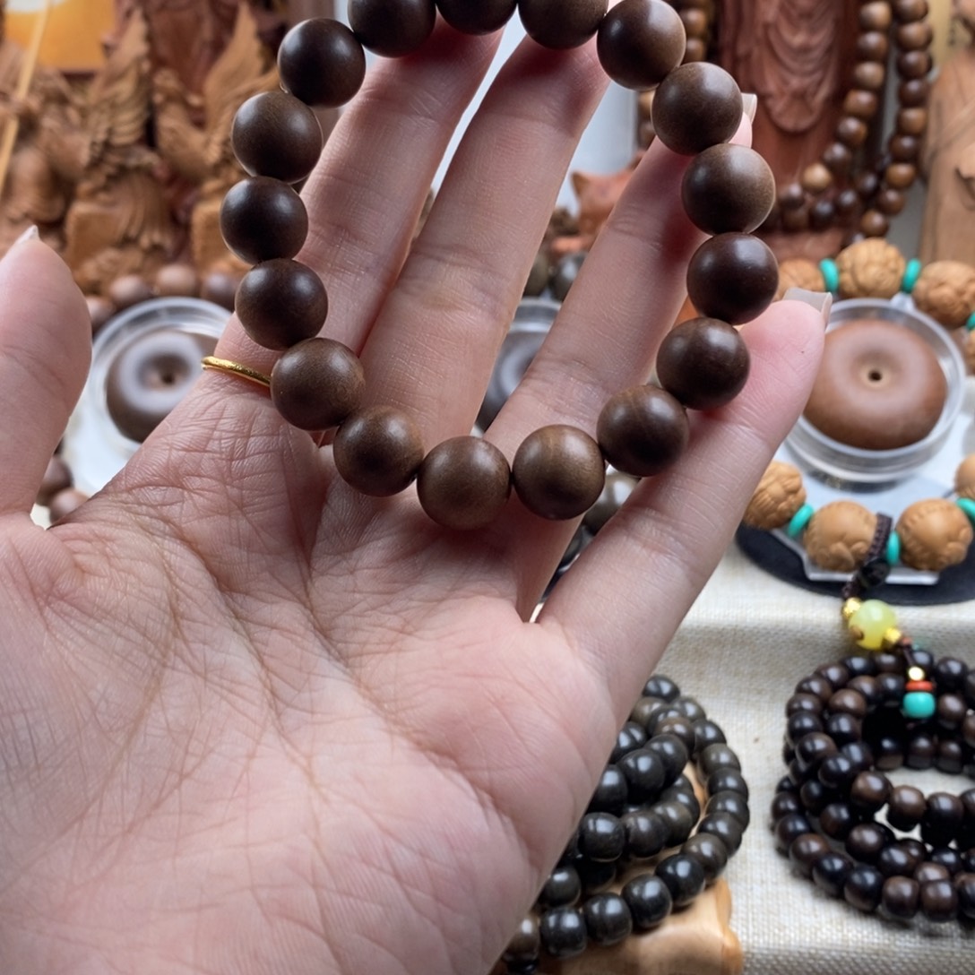 檀香木手串/手链迈索尔，老山檀香，奶香1.2