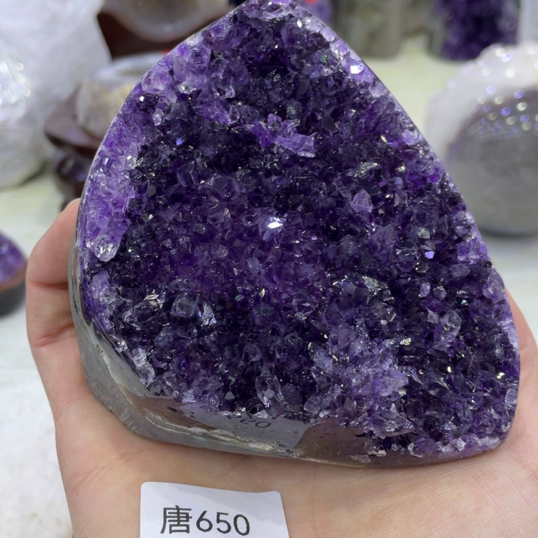 水晶大型摆件（非配饰）未镶嵌