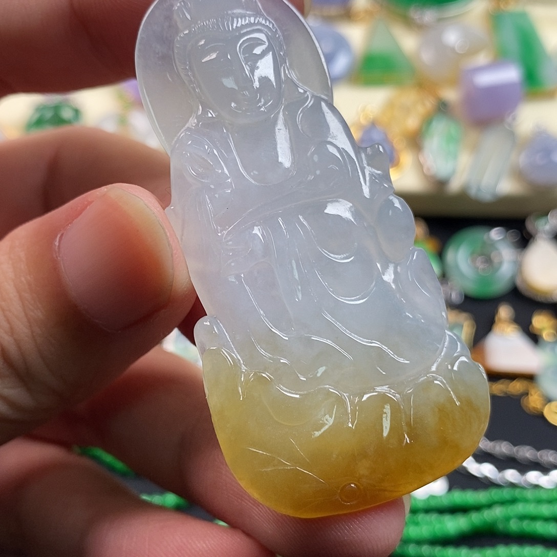 翡翠未镶嵌颈饰翡翠