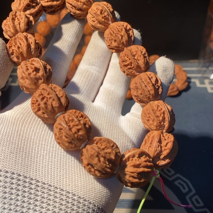 文玩核桃手串……89