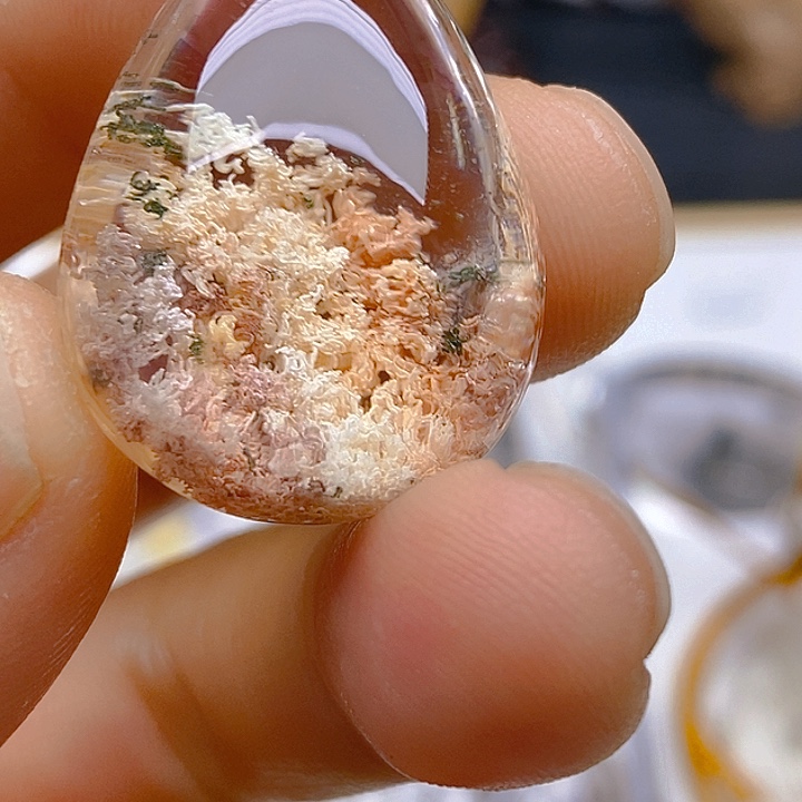 水晶幽灵吊坠未镶嵌๓****゜