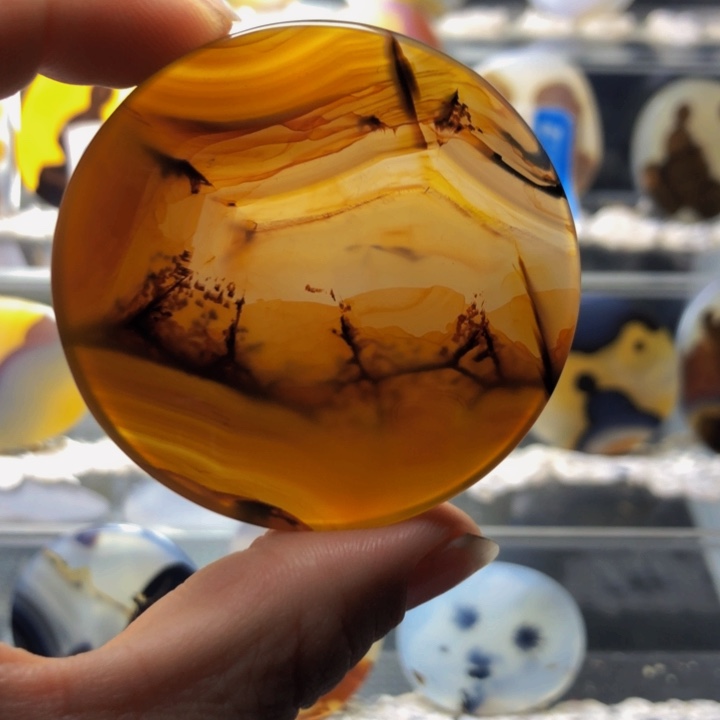 合金玛瑙/玉髓珠宝奇石82