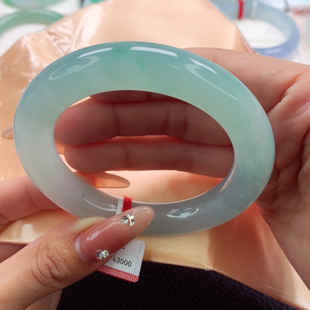 翡翠手镯未镶嵌55.56.57冰晴绿双12大胖圆 种老肉细