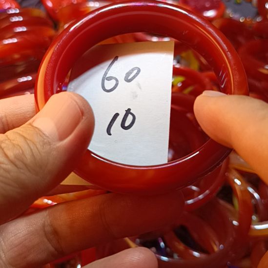 玛瑙/玉髓手镯未镶嵌