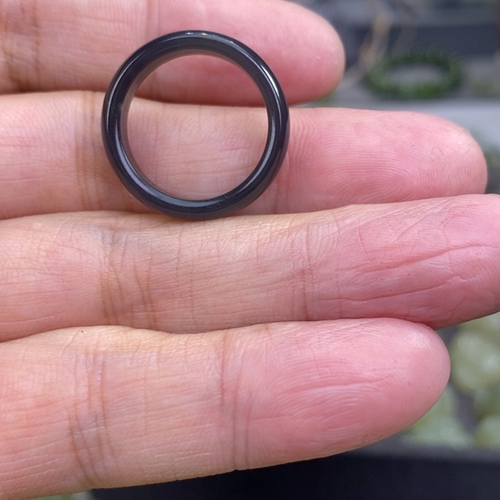 和田玉未镶嵌颈饰子*