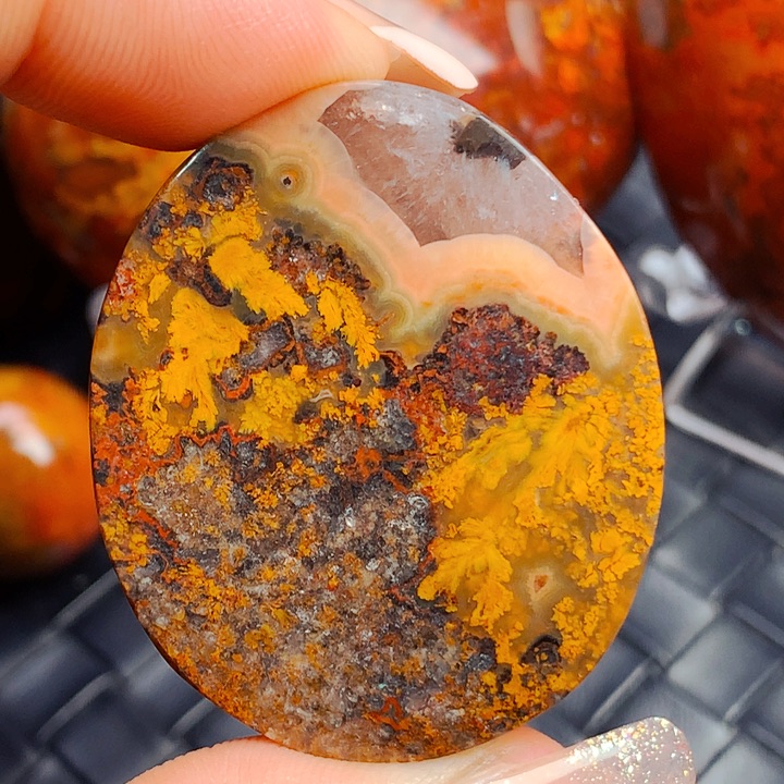 玛瑙/玉髓颈饰未镶嵌老*