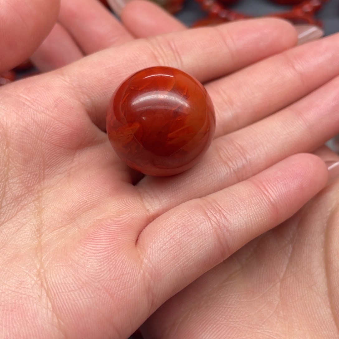 愚***人南红玛瑙未镶嵌配饰