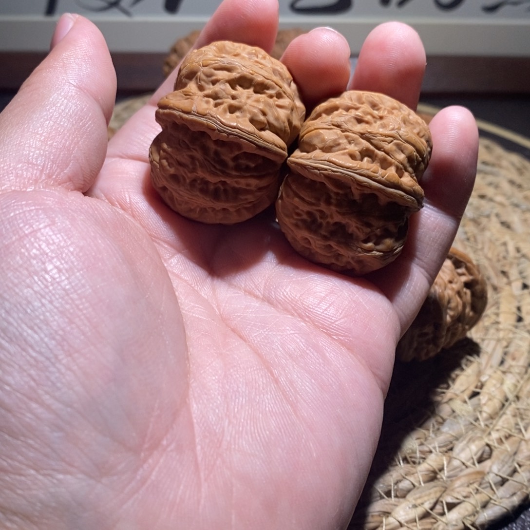 逍***远桃核吊坠41元宝全品