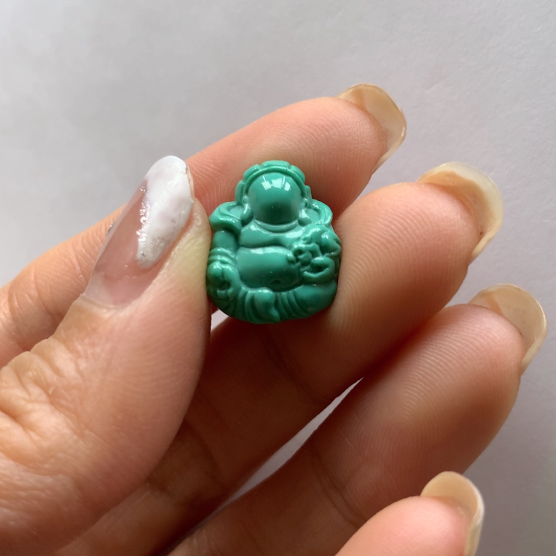 绿松石配饰未镶嵌