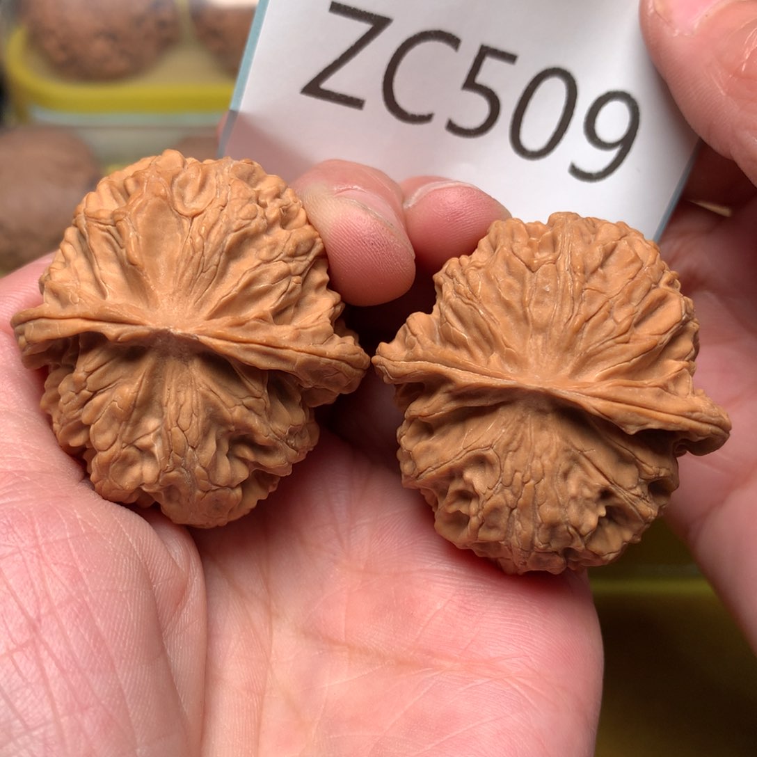 文玩核桃把件肉球苹果40