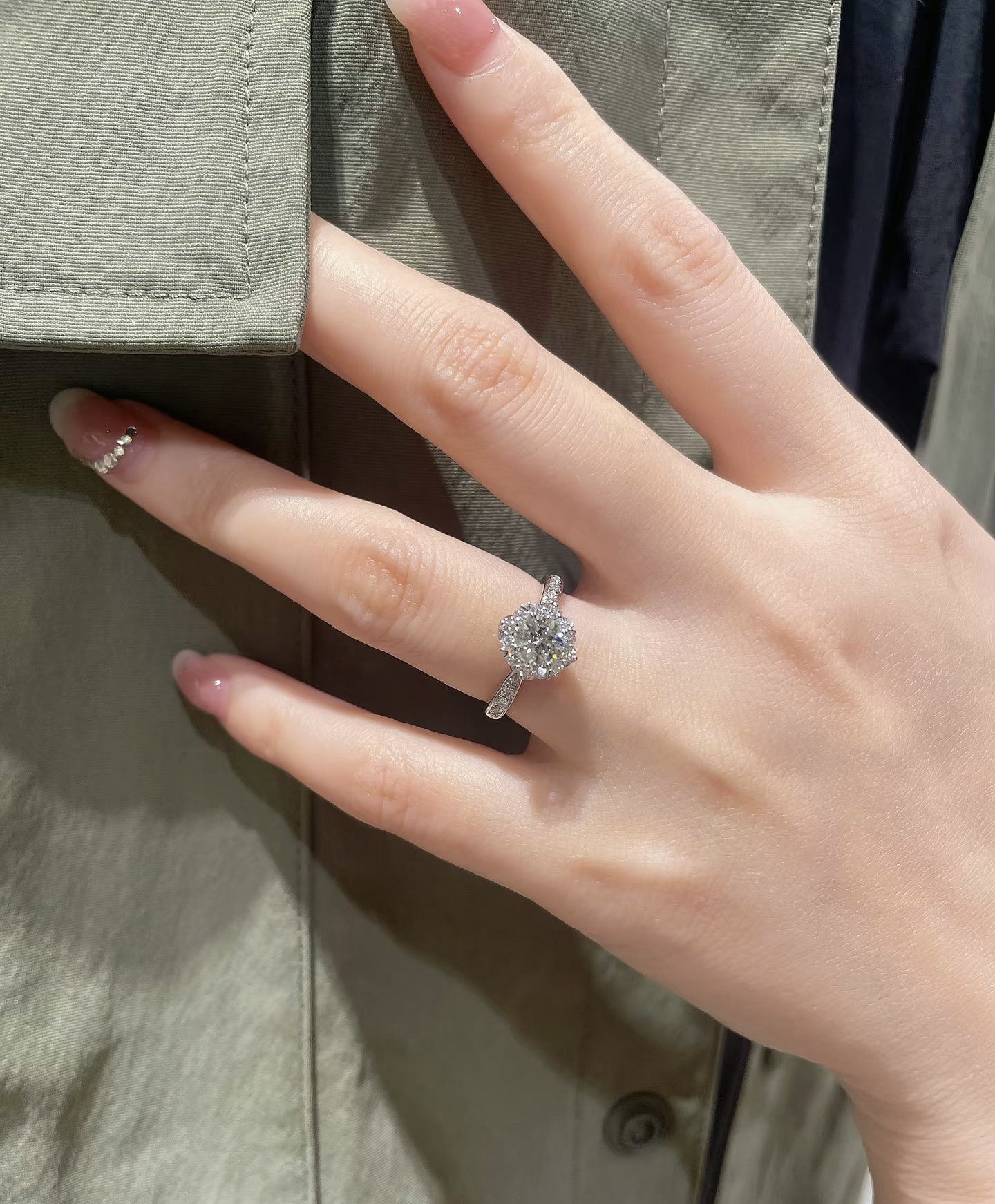 NGTC（铂金PT950）灿若50分钻石戒指轻奢时尚女士