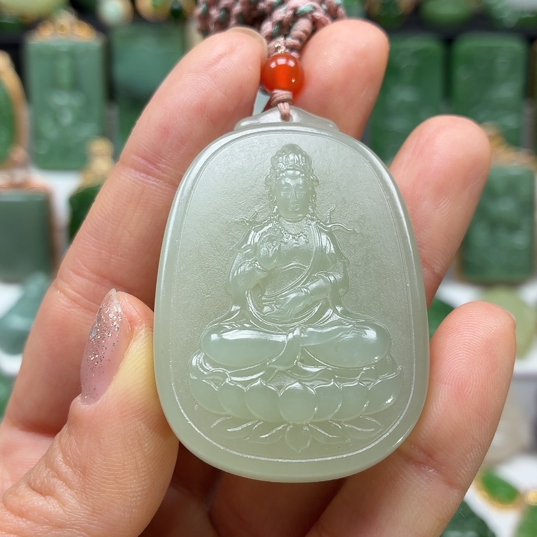 和田玉未镶嵌颈饰大漏