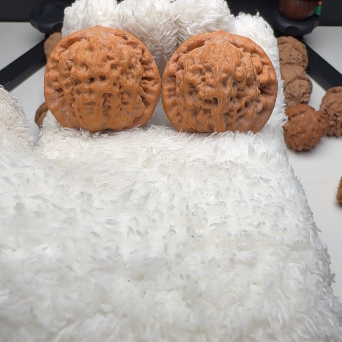 核桃把件42 金公子