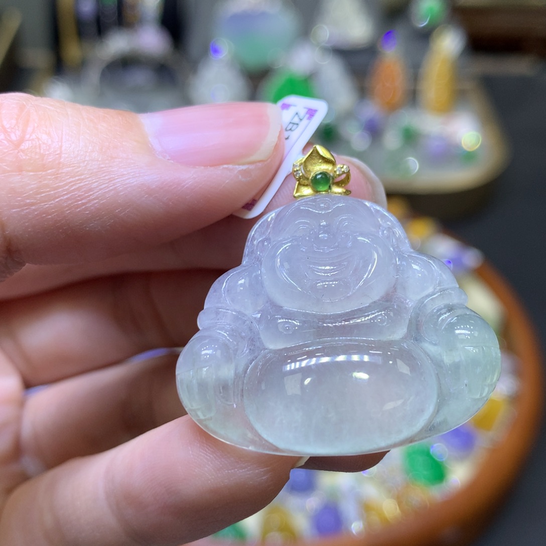 翡翠颈饰18K金镶嵌翡翠吊坠项链