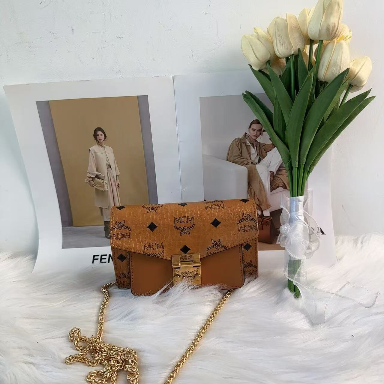 95新 MCM mcm 干邑色单肩包链条后配