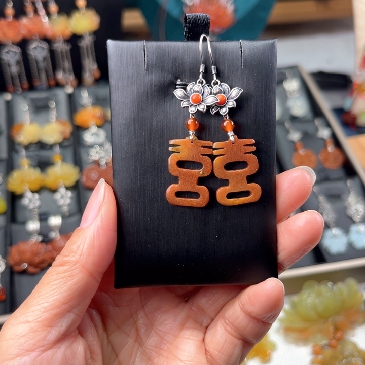 蛇纹石玉耳饰银S925镶嵌