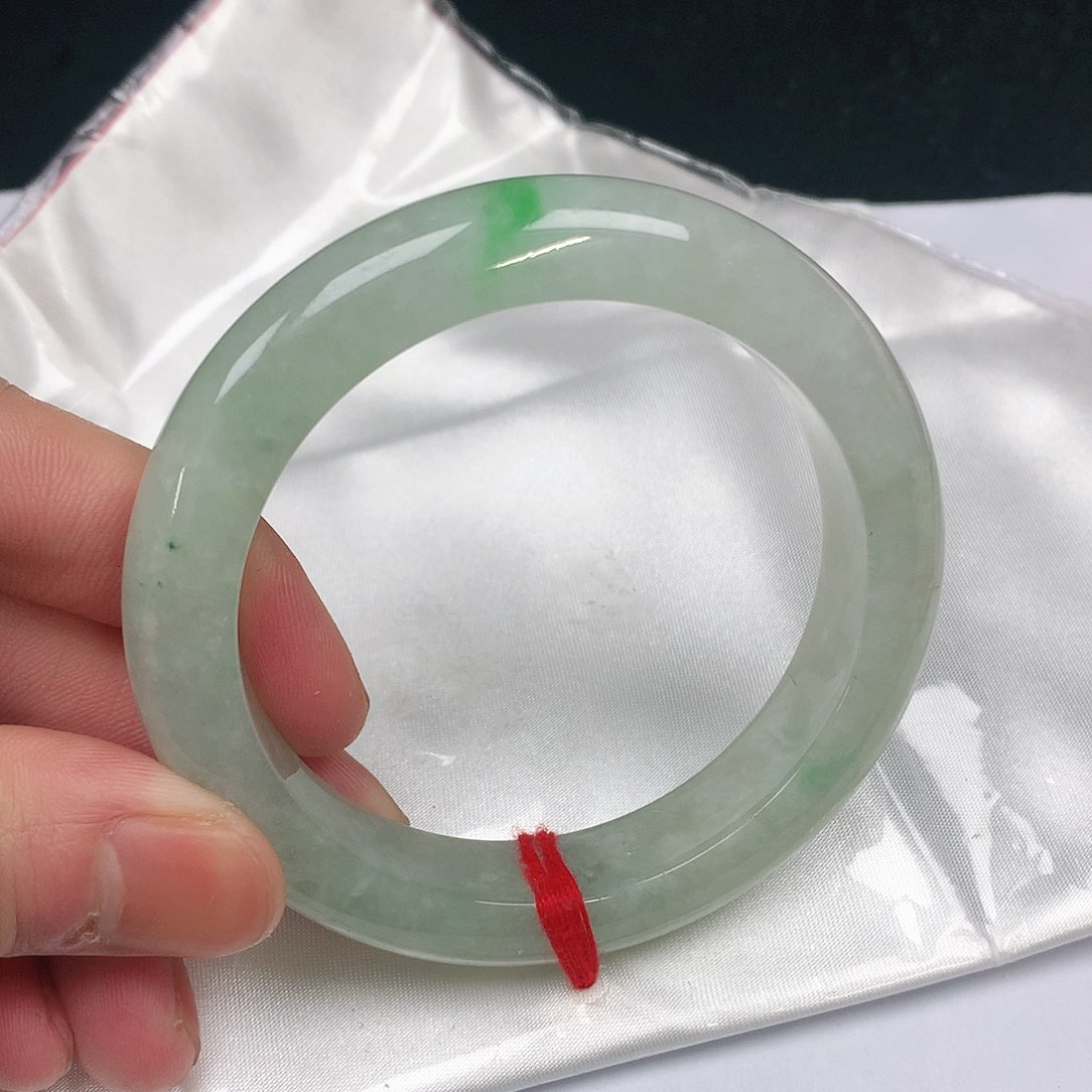 翡翠手镯未镶嵌圈55