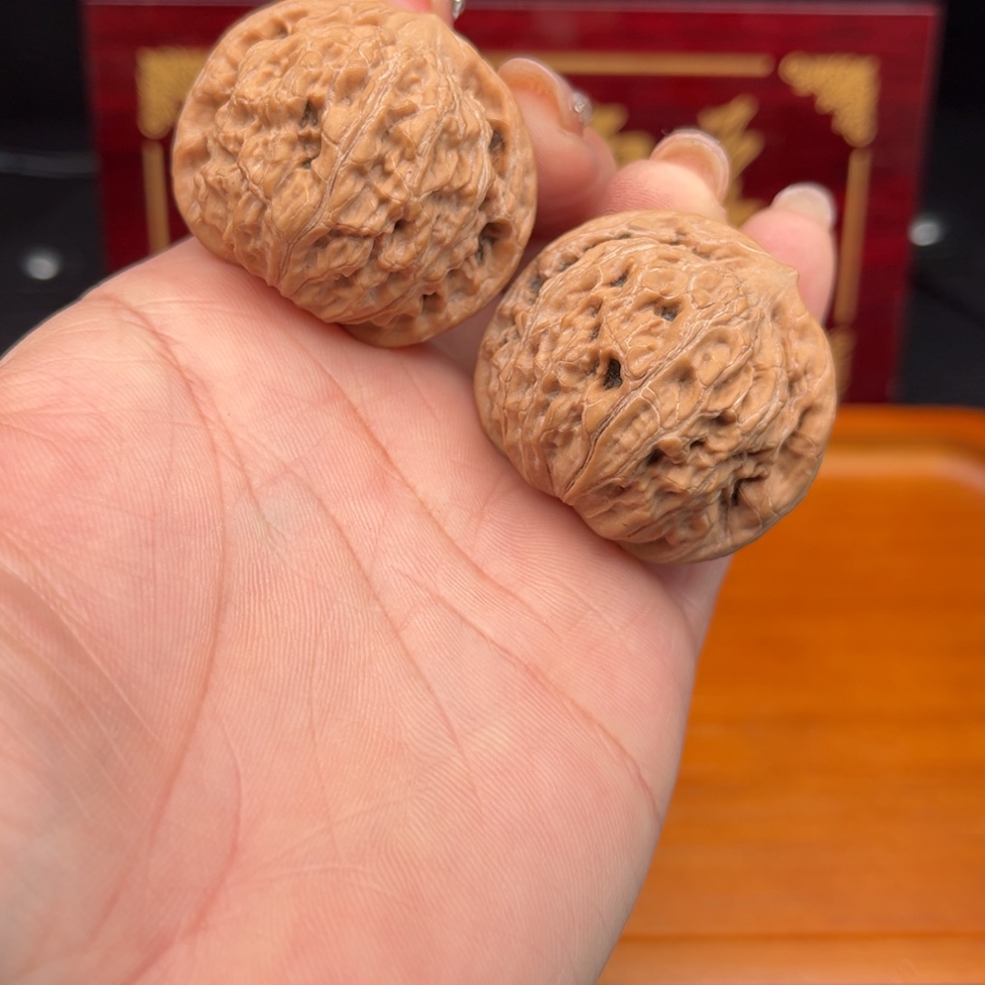 文玩核桃吊坠赵闷