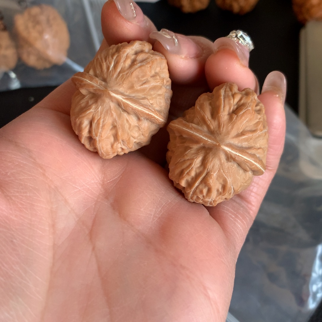 文玩核桃把件闷头沟35