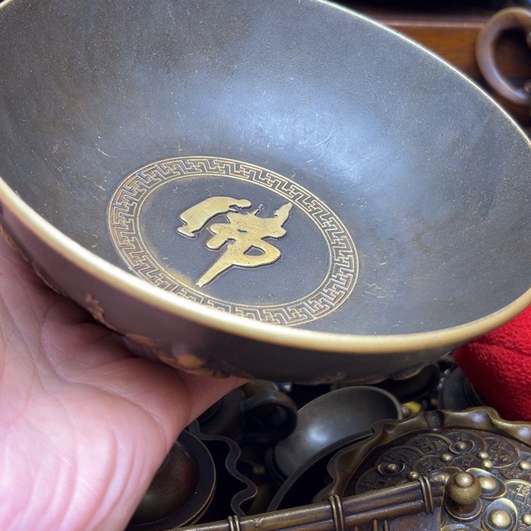 精美铜器点击下单