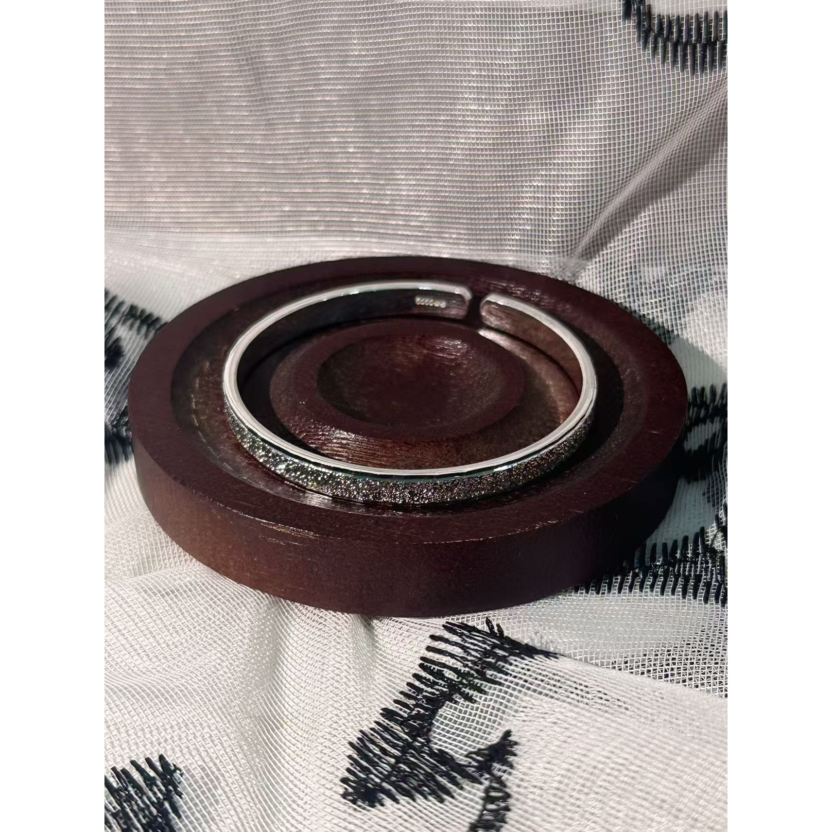 足银银制品 S039 繁星开口手镯直播间选款时尚手镯