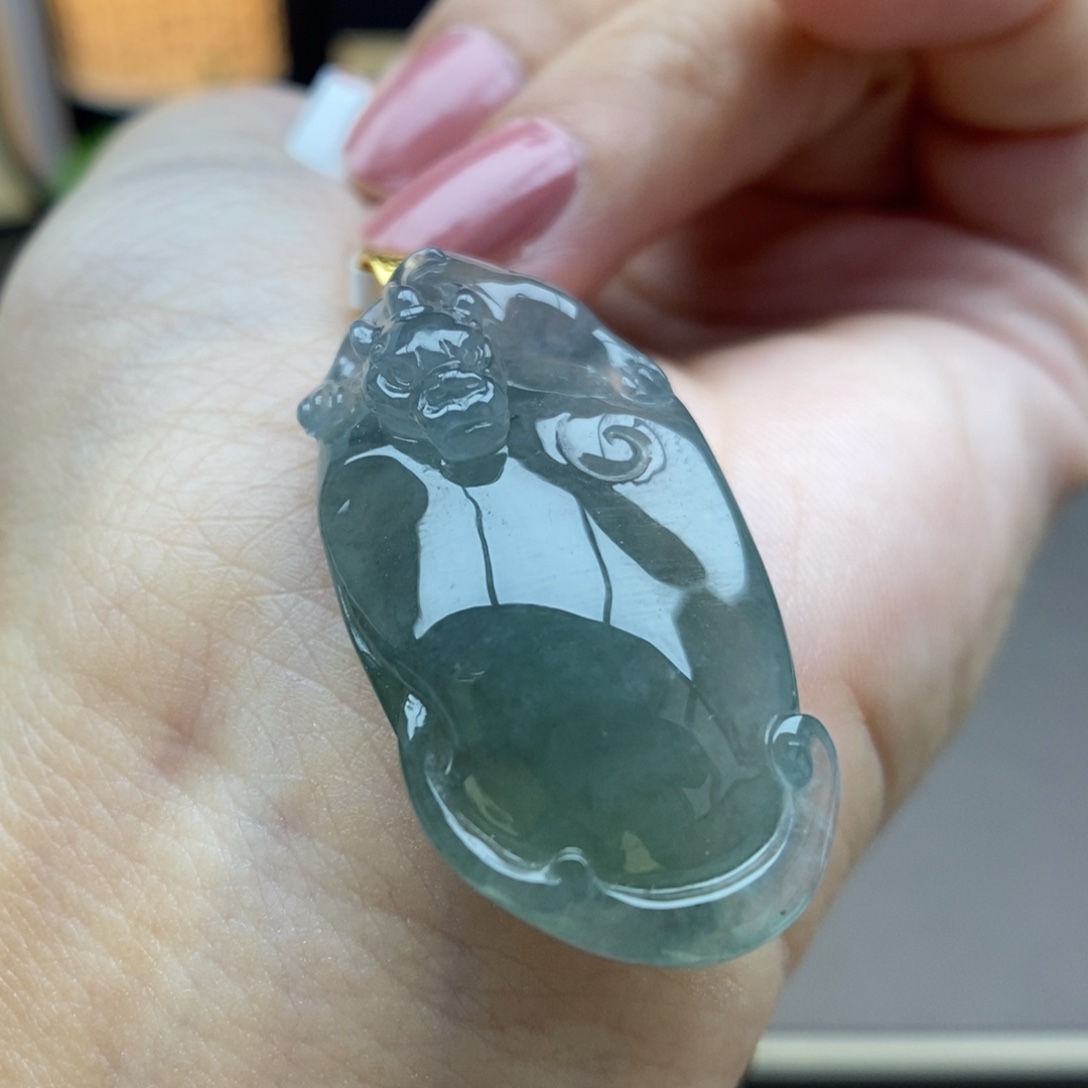 翡翠18K金镶嵌颈饰吊坠63