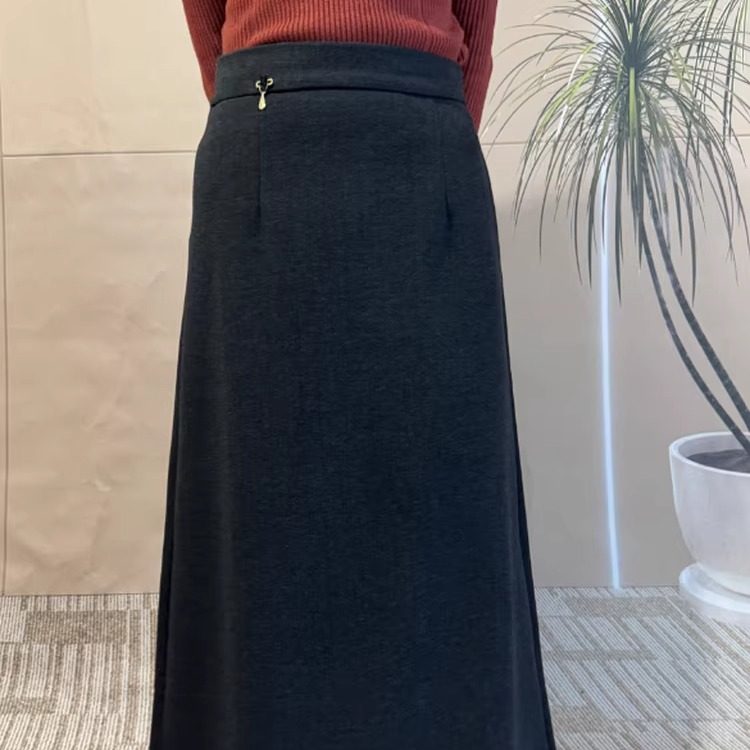 2025新款民族服饰冬季保暖舒适绒毛藏式半身裙显瘦藏族半裙喇叭裙