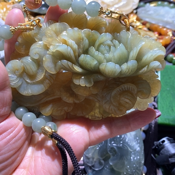 岫玉毛衣链未镶嵌