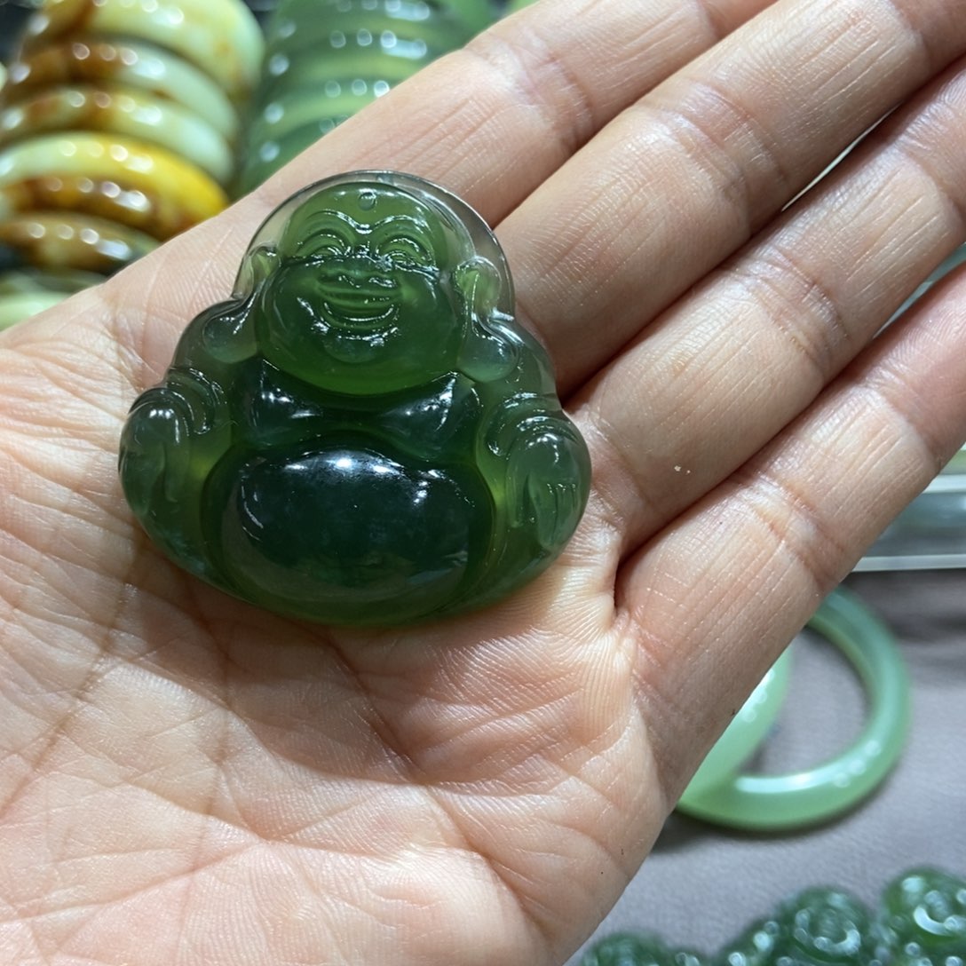 蛇纹石玉手镯未镶嵌曙*路