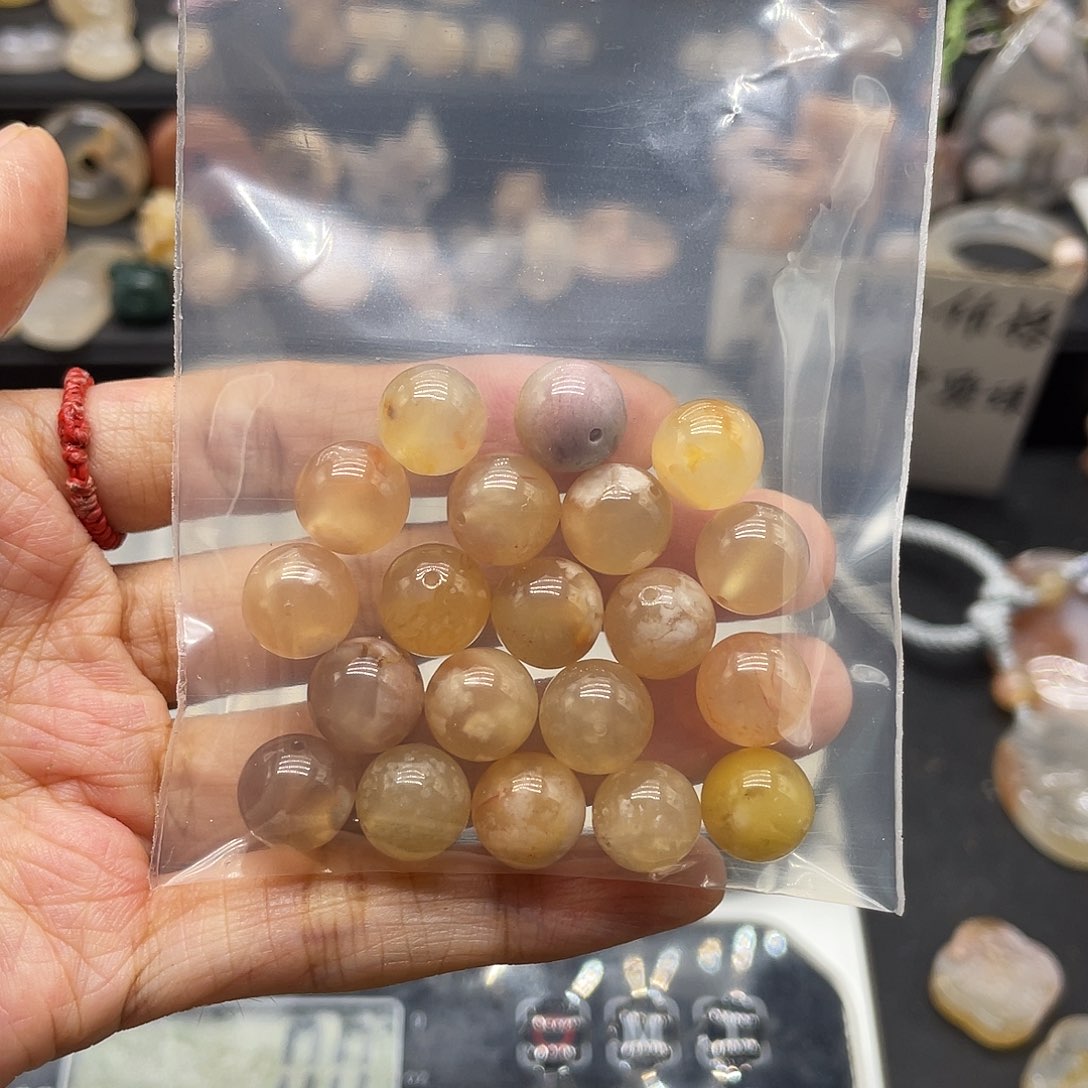 风***河未镶嵌颈饰玛瑙/玉髓