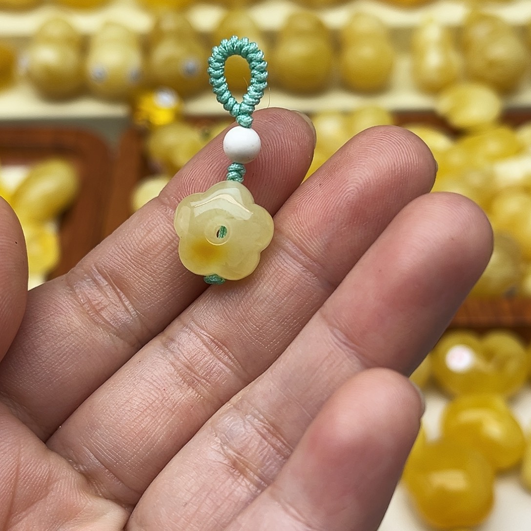 蜜蜡未镶嵌裸石天然