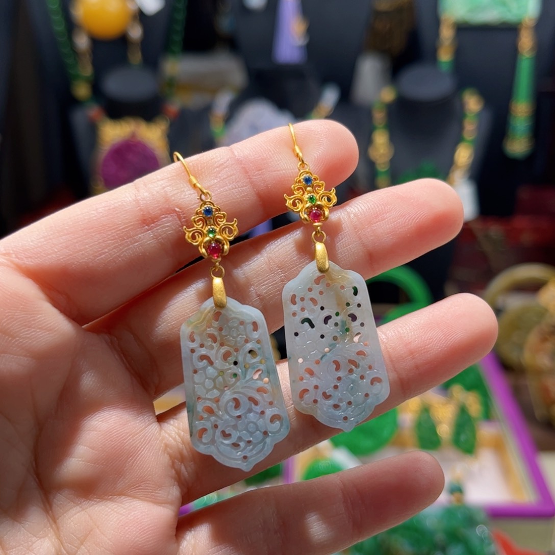 【闪购商品】翡翠耳饰未镶嵌 福利