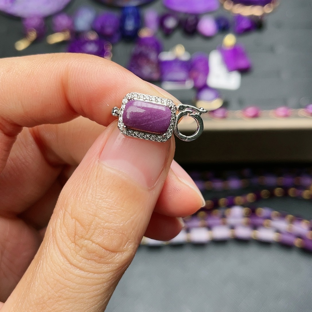 苏纪石（舒俱来）万能扣银S925镶嵌