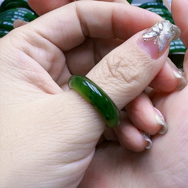 和田玉（碧玉）戒指未镶嵌