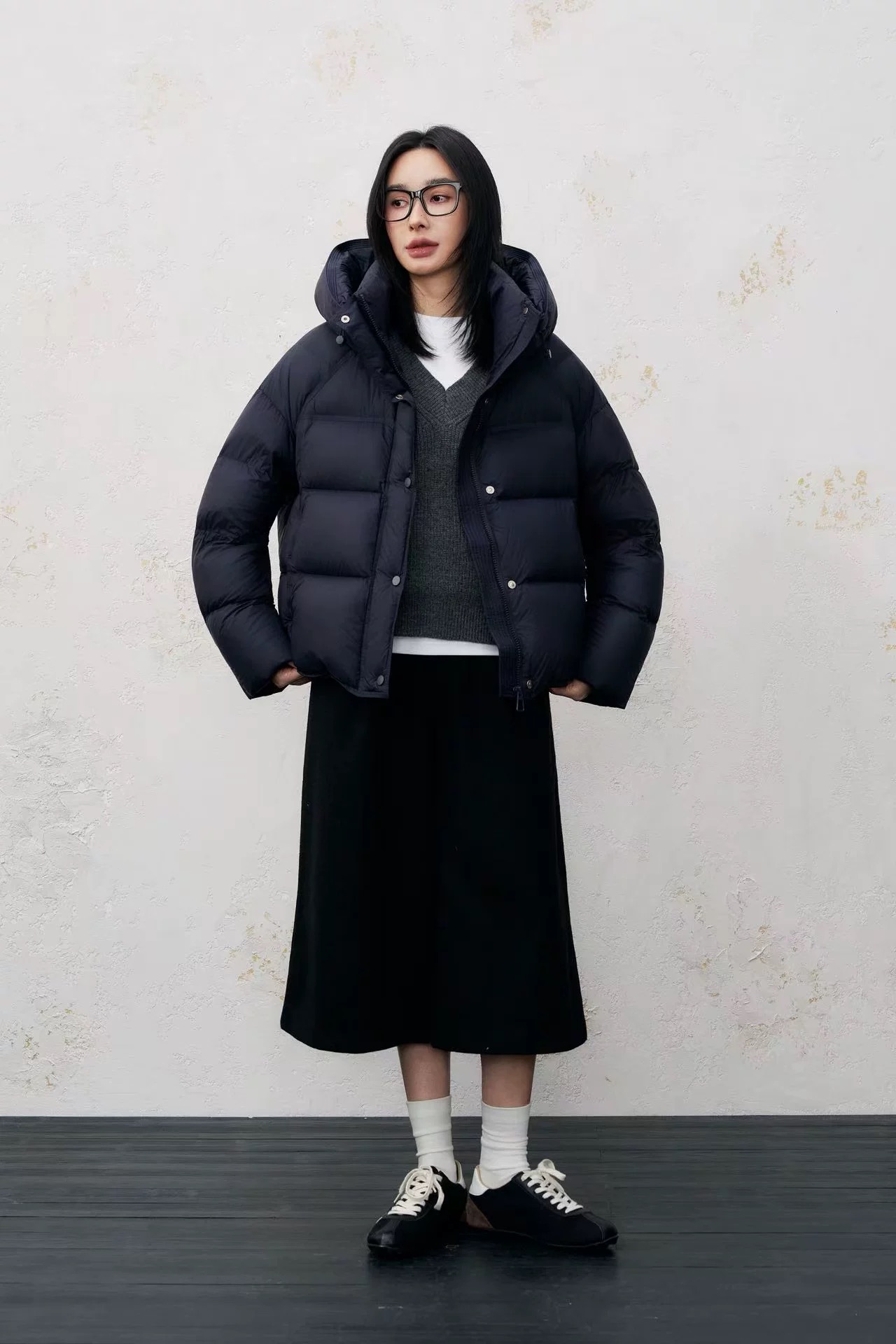 CHICEASE 曼城旧事 新国标90三星绒赛柔丝羽感面料防风连帽羽绒服