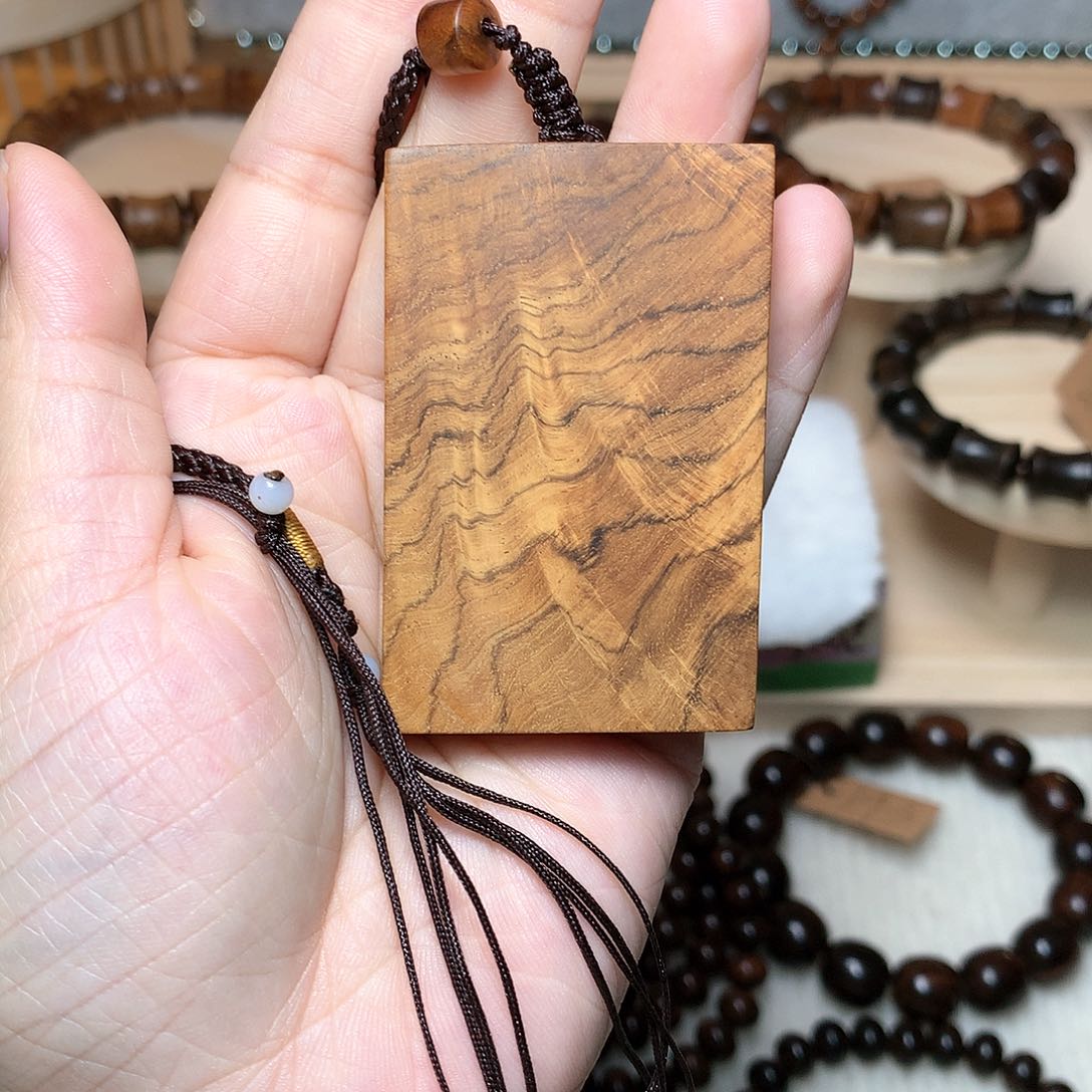 黄花梨/降香黄檀手串/手链老料蜘蛛腿无事牌