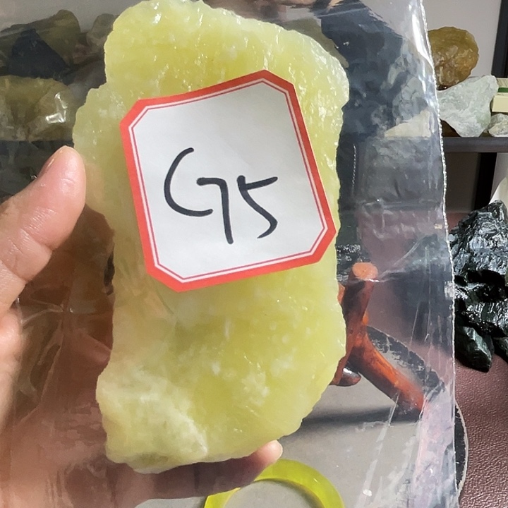 诚***信蛇纹石玉未镶嵌岫玉原石