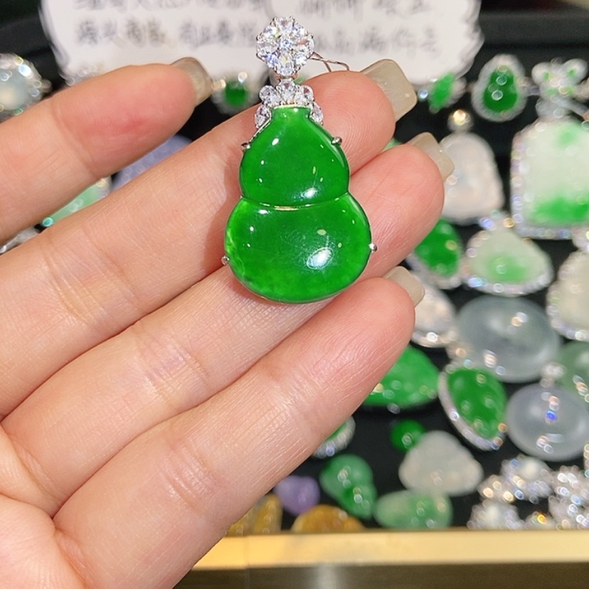 【闪购商品】颈饰未镶嵌翡翠天然翡翠