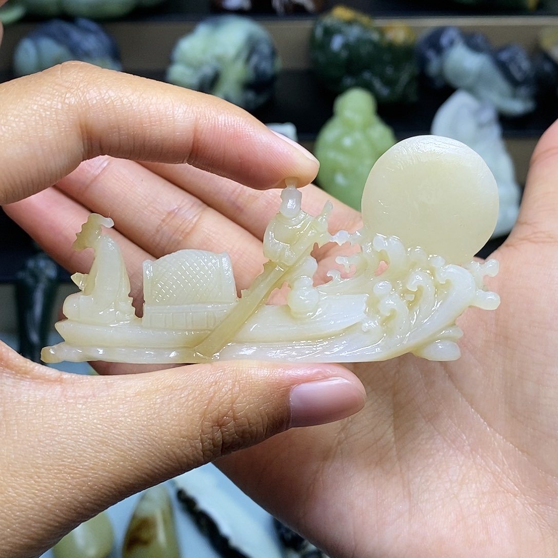 颈饰未镶嵌和田玉瘦***王