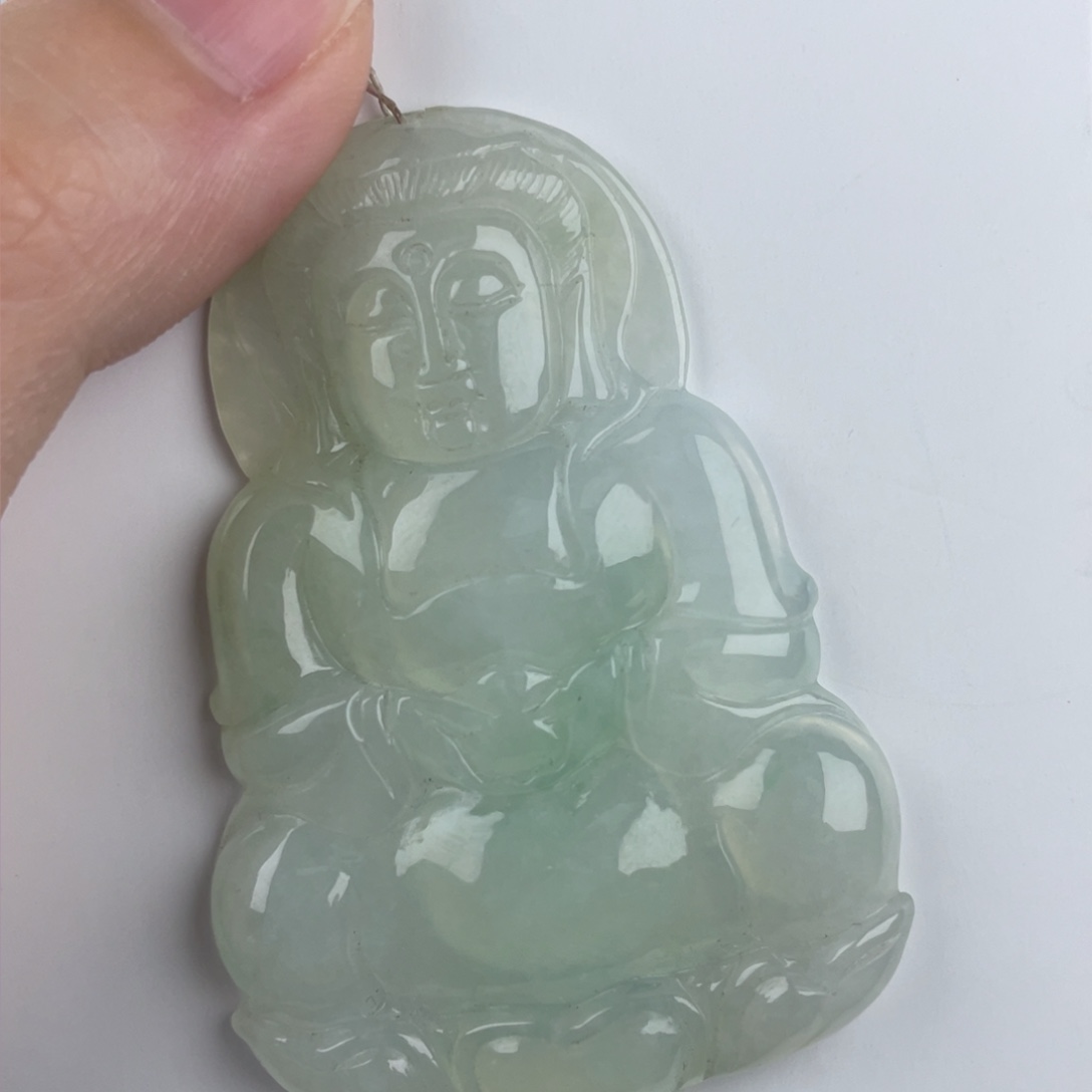 颈饰未镶嵌翡翠观音