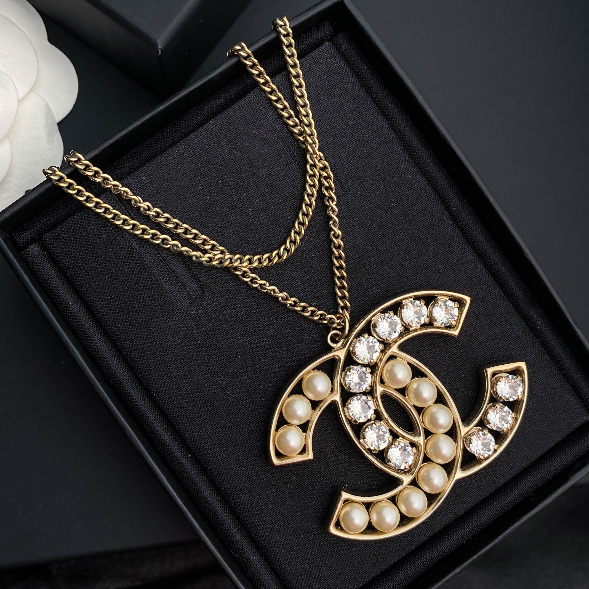 99新 Chanel/香奈儿 FL经典双C 金色镂空珍珠镶钻项链 S4961