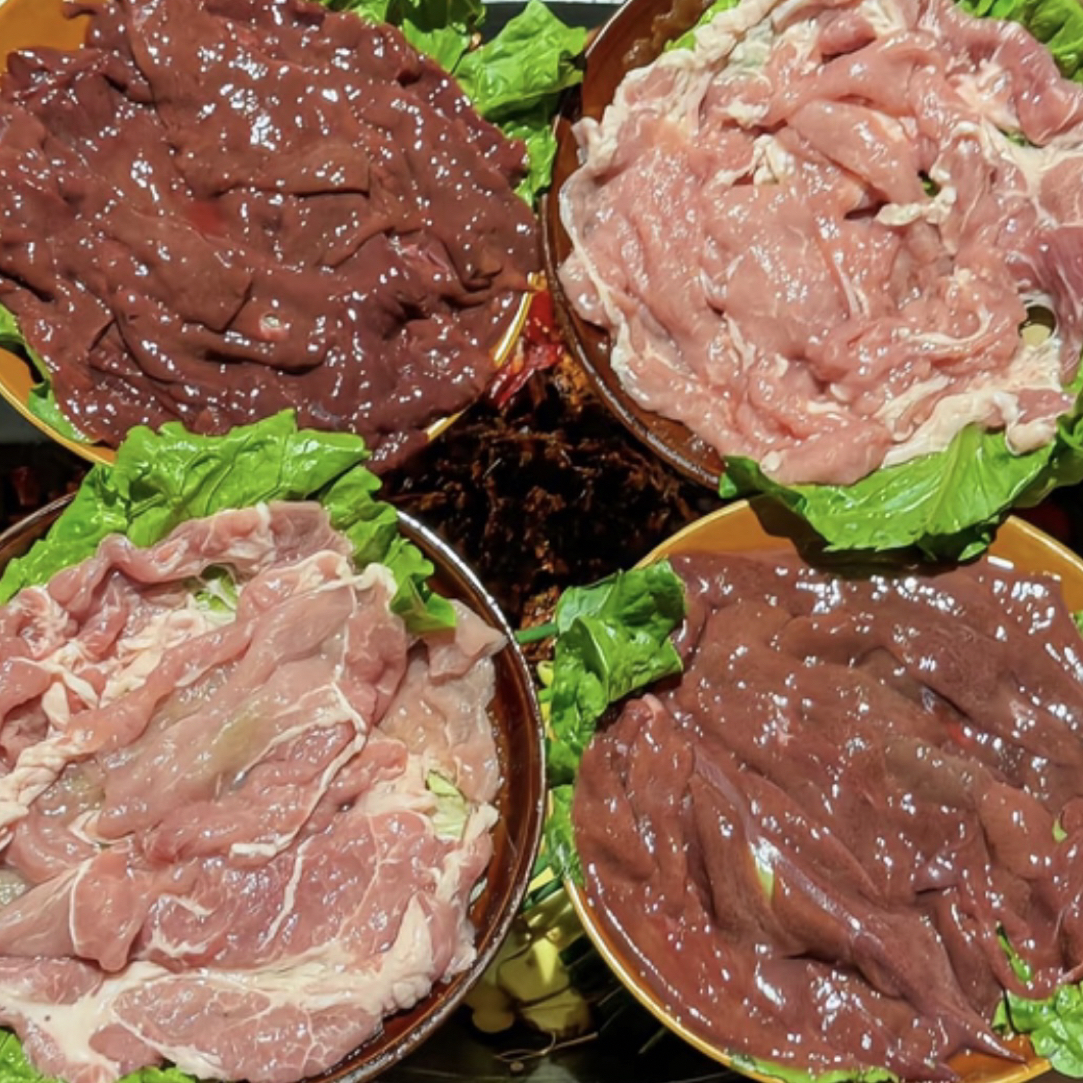 （以直播间现场称重为准）原生态散养黑毛猪肉