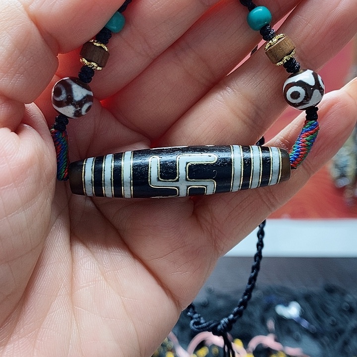 玛瑙/玉髓颈饰合金