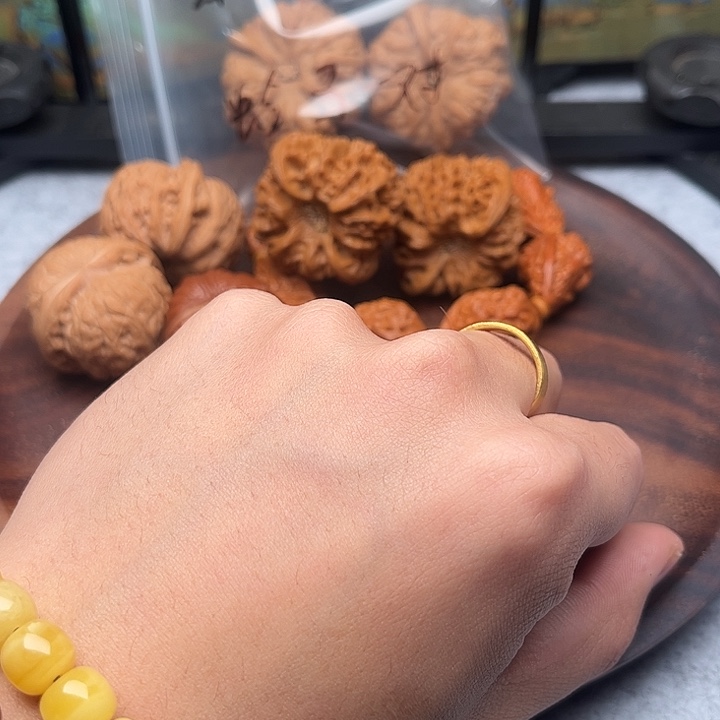 l***.文玩核桃吊坠哈哈哈哈哈哈哈哈