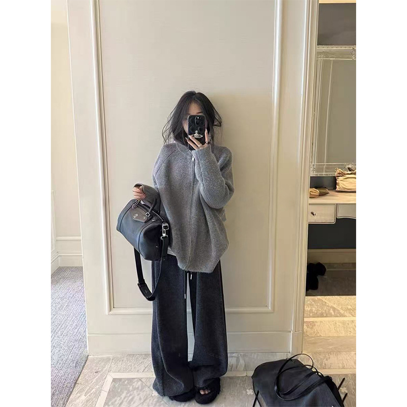 暖糯云绒灰色磨毛舒适松弛感休闲长裤女秋冬阔腿显瘦韩版加绒长裤