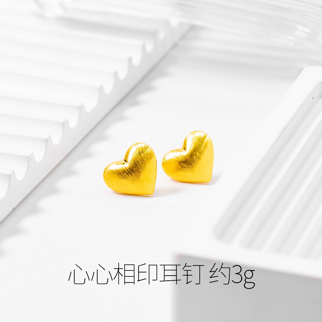 足银耳饰 银耳饰 时尚百搭 经典款式 心心相印耳钉 