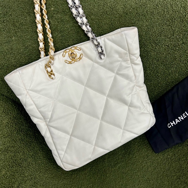 95新 Chanel/香奈儿 多多奢品/香奈儿19bag托特包/98新